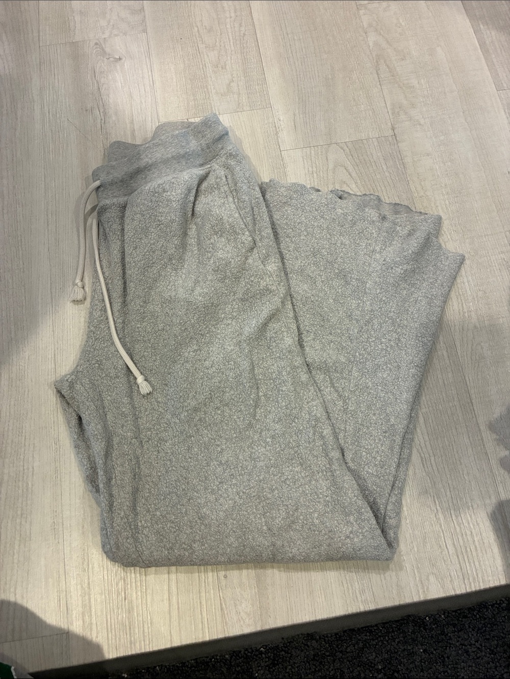 aerie Light Gray Fleece Joggers